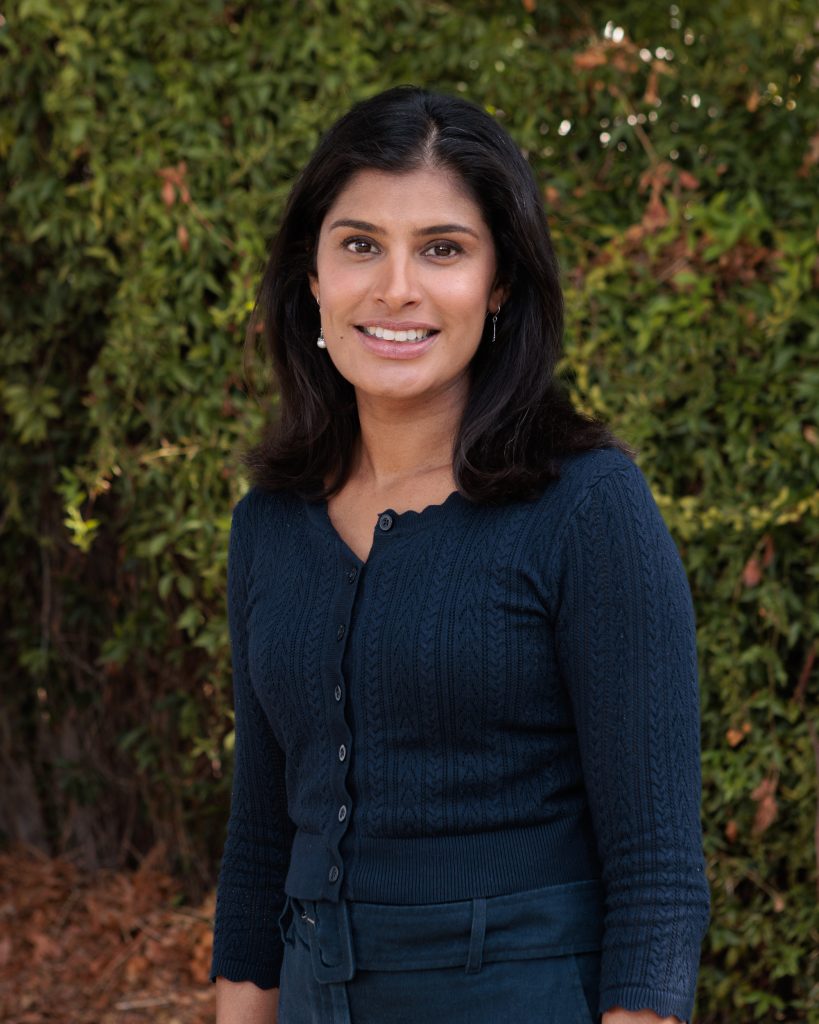 Dr Alison Gomes